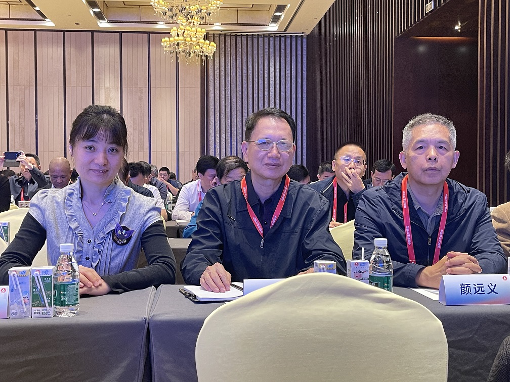 7c4ae2fa3cfd67021fc4ca609407ac1.jpg